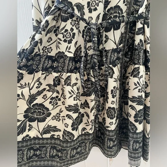 Alex Marie Women’s Black And White Floral Belted Dress Size 10 - Picture 5 of 8